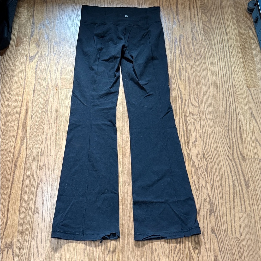 Lululemon pants - Picture 3 of 9